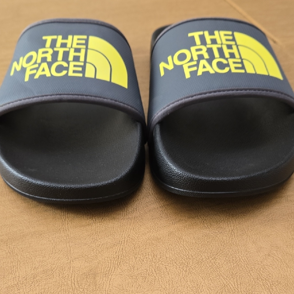 The North Face Black Slides with Yellow Logo, Men's Size 11 - Picture 6 of 9